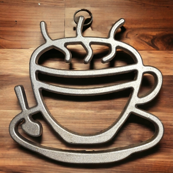 Vintage Cast Aluminum Steaming Coffee Cup Shaped Footed Trivet,Wall hanging - Picture 2 of 6